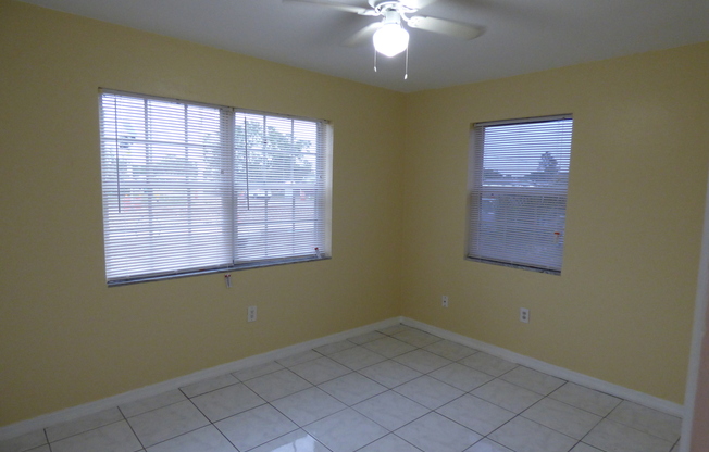 3 beds, 2 baths, $1,500