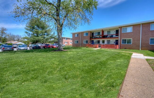 2 beds, 1 bath, 800 sqft, $1,450, Unit 2709-2A