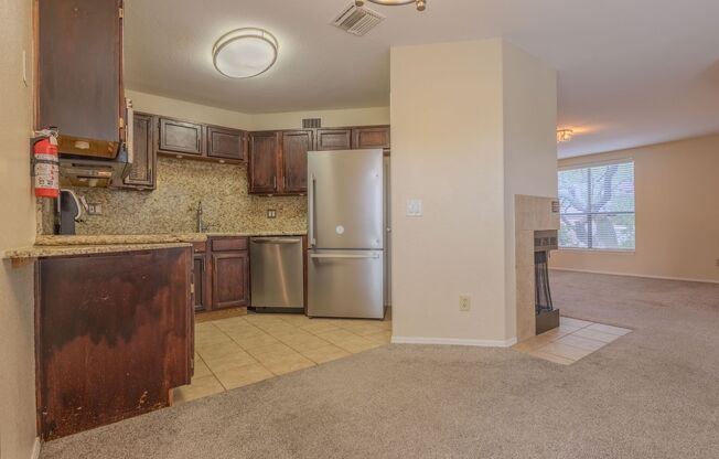 2 beds, 2 baths, $1,550, Unit UNIT 1102