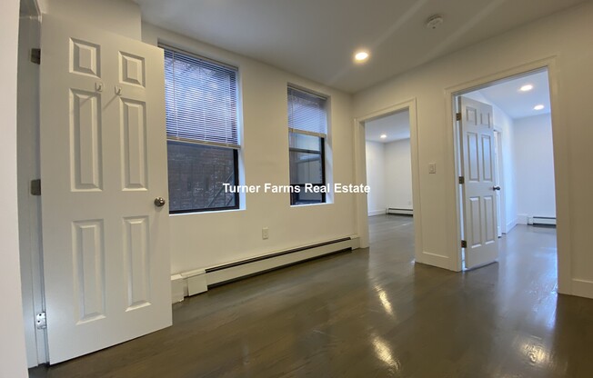 44 Joy St