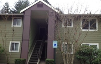 2 beds, 2 baths, $2,450