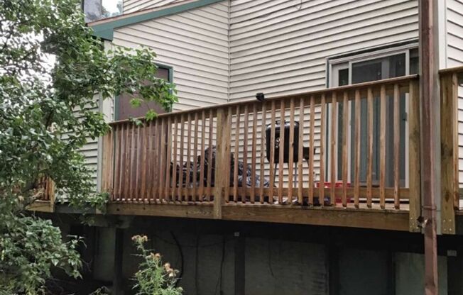 2 beds, 2 baths, $1,395