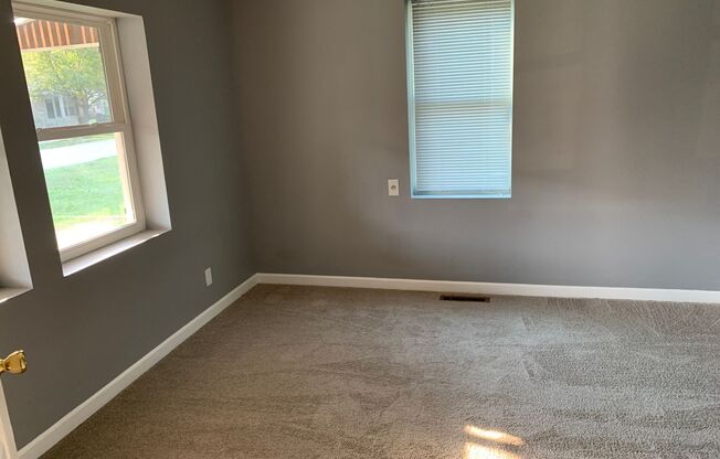 3 beds, 1 bath, $1,350