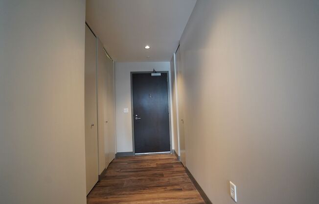 2 beds, 2 baths, 1,072 sqft, $2,300, Unit 603