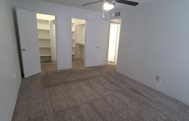 2 beds, 2 baths, 985 sqft, $1,275, Unit 905