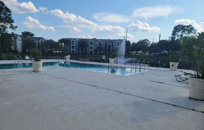 3 beds, 2 baths, $1,750, Unit Unit 1228