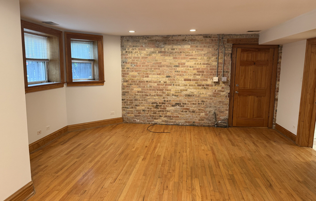 3242 W Wrightwood Ave, Chicago IL 3