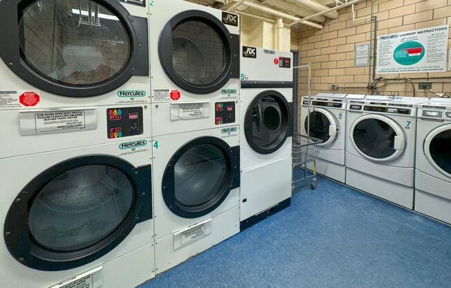 Studio, 1 bath, $2,999, Unit 3E