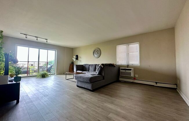 1321 Franklin