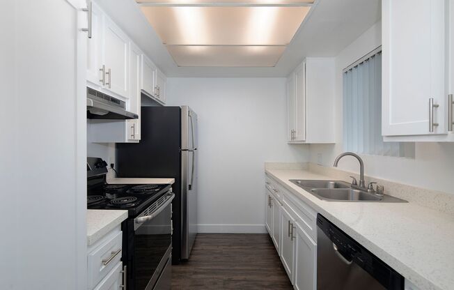 1 bed, 1 bath, 824 sqft, $2,595, Unit 308