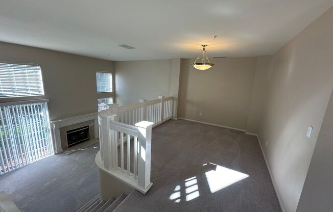 3 Bed 2.5 Bath Townhouse W/ Attached Garage In Danville (Shadowhawk)