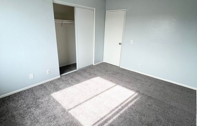 2 beds, 1 bath, 800 sqft, $2,125, Unit 606-320