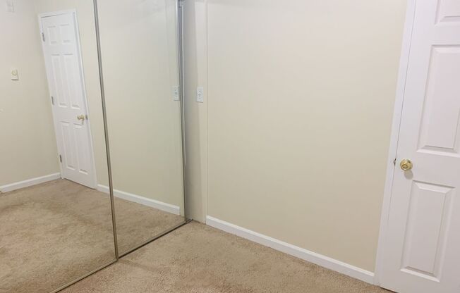 1 bed, 1 bath, 475 sqft, $1,395, Unit 203