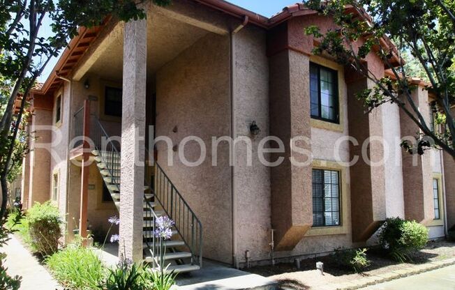Rancho Bernardo, 12051 Alta Carmel Ct #199, Remodeled, Luxury Vinyl Tile Floors, Granite Counters, AC, Fireplace!