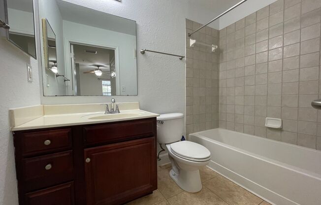 1 bed, 1 bath, $1,600, Unit # 3101