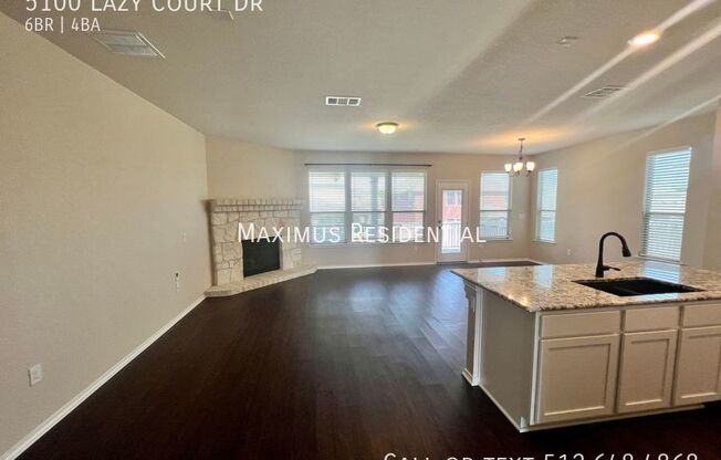 5100 LAZY CT DR