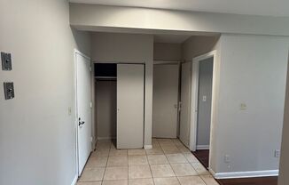 22 ELLIOTT ST