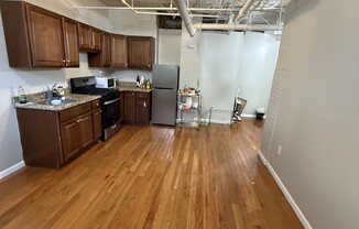 1 bed, 1 bath, 800 sqft, $2,250, Unit C1