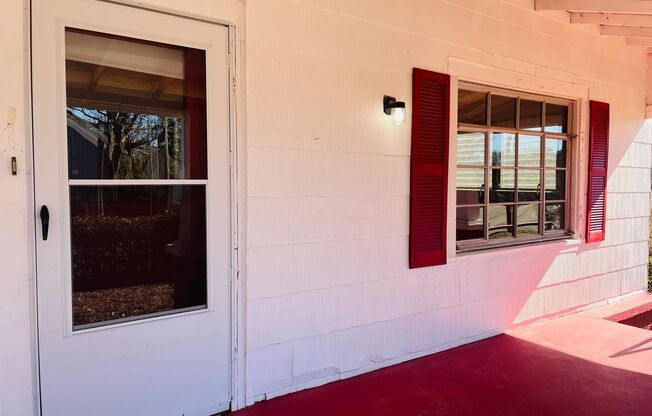 MOVE IN SPECIAL! Welcome home! Great location! 3 bed, 1 bath, large kitchen, parking for 2, lots of green space, W/D hookups, must see!