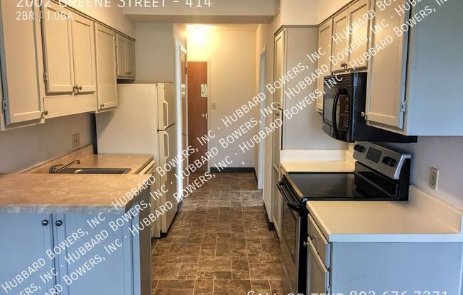 2 beds, 1 bath, 650 sqft, $1,200