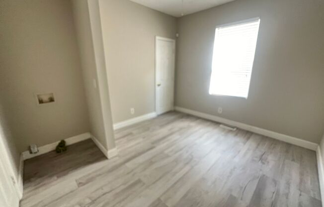 2 beds, 1 bath, $1,700