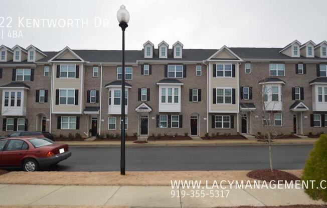 4022 KENTWORTH DR