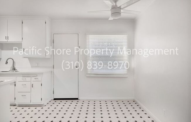 2 beds, 1 bath, $2,195, Unit 4