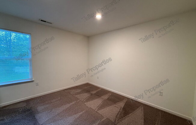 2 beds, 1.5 baths, 960 sqft, $1,299, Unit T