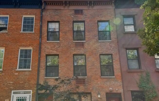 464 STATE ST