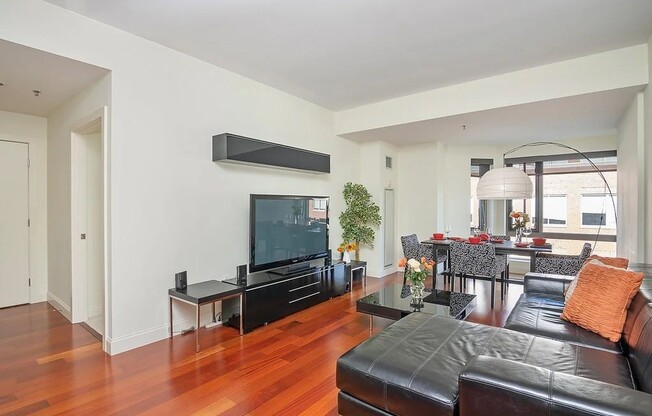 2 beds, 2 baths, 1,125 sqft, $4,000, Unit 503