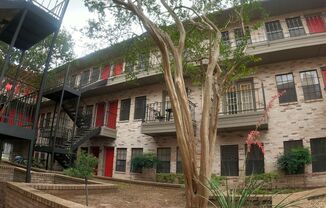 Somerset West Campus - 3BD/2BA - Reserved Parking - W/D - Shuttle Stop - $2200