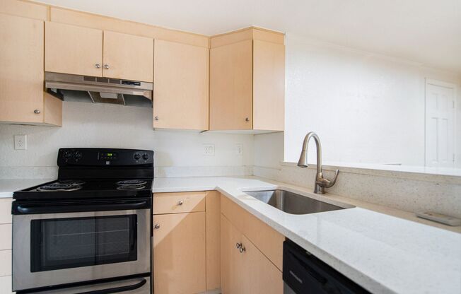 1 bed, 1 bath, $1,695