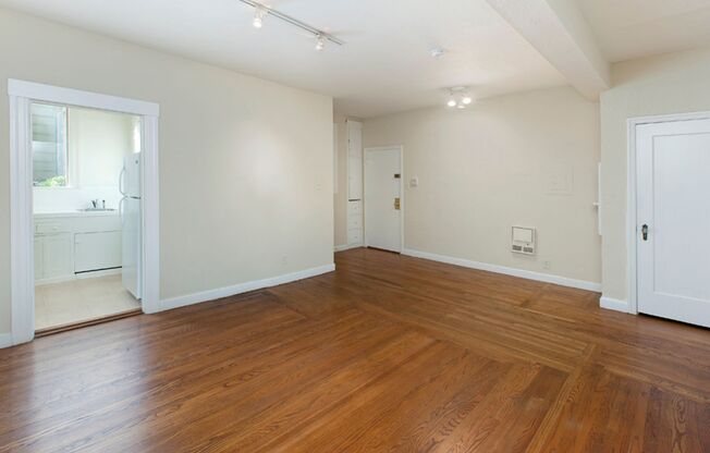 1730 Sacramento Street (910rc)