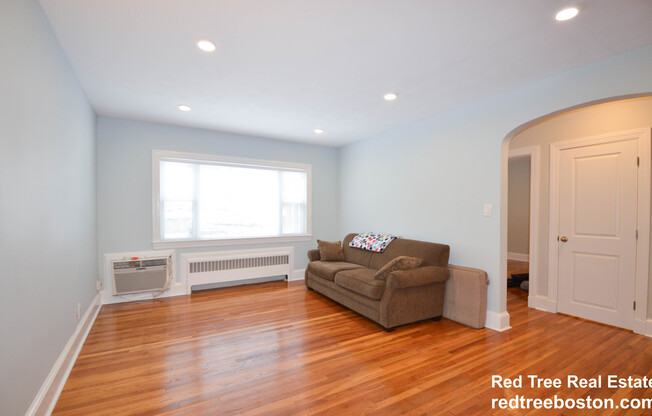142 SALISBURY RD