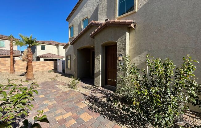 GATED 2 BED 2.5 BATH 2 CAR GARAGE 2 FLOOR TOWNHOUSE IN HENDERSON