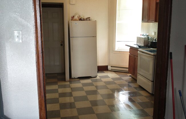 4246 N 6 ST