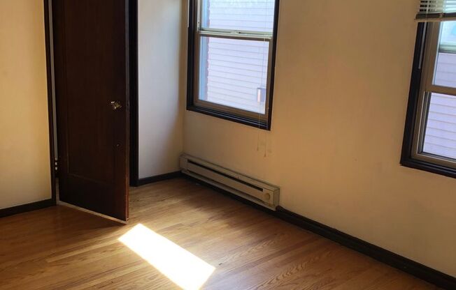 1 bed, 1 bath, 702 sqft, $1,645, Unit 0204