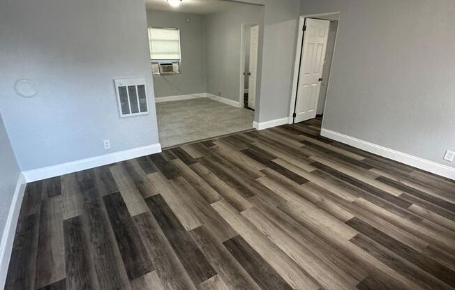 2 beds, 1 bath, 750 sqft, $950