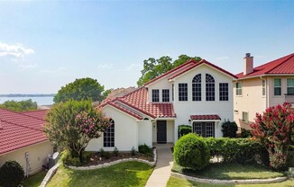 1892 PONTCHARTRAIN DR