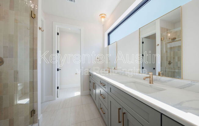 3 beds, 2.5 baths, 2,201 sqft, $2,950, Unit A