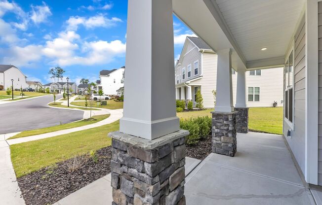 ***Stunning Wake Forest 5/4 ***