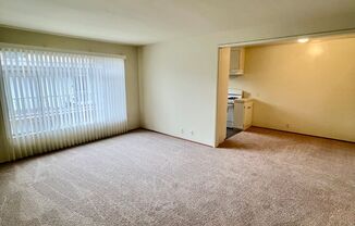 1 bed, 1 bath, 700 sqft, $1,895, Unit 219 Grand Ave #6