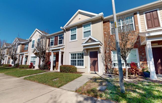 Beautiful 2 bedroom, 2.5 bathroom townhome for rent in Summerfield