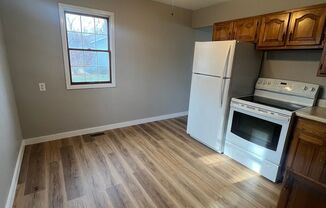 3 beds, 1 bath, $1,375