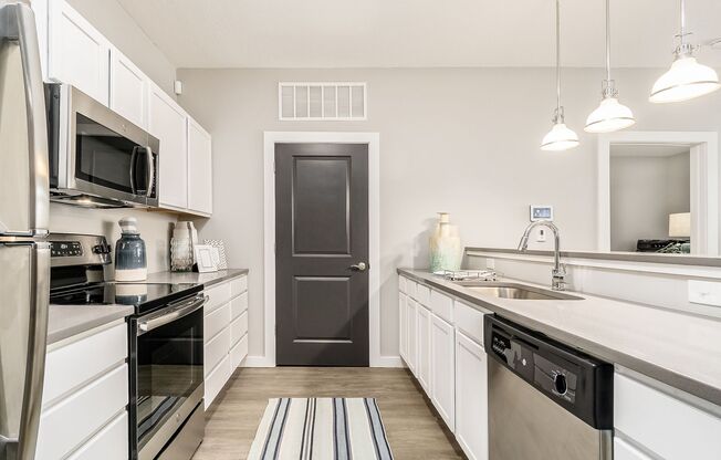 2 beds, 2 baths, 1,034 sqft, $1,625, Unit K-143