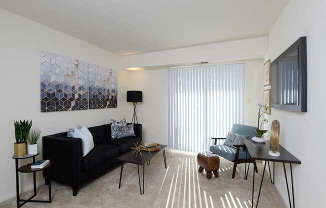 Woodsdale Apartments