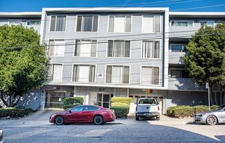 317 Hanover Apartments