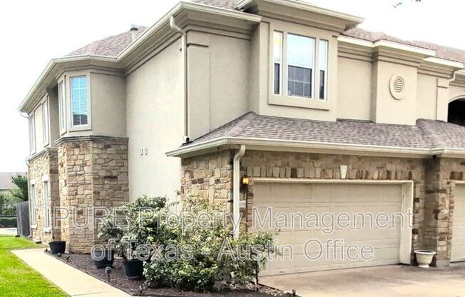 1101 E Parmer LN