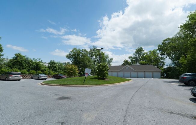 Falls Chapel Apts