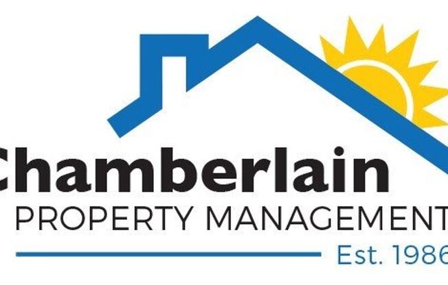 1 bed, 1 bath, 671 sqft, $2,425, Unit E-220